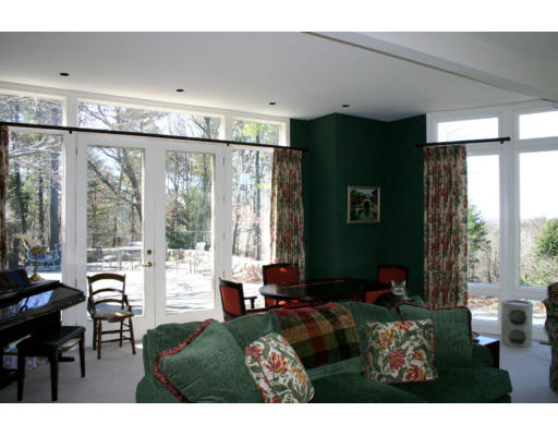 33 High Rock Road Wayland, MA 01778 - Photo 10 of 21 Gallery Image 10