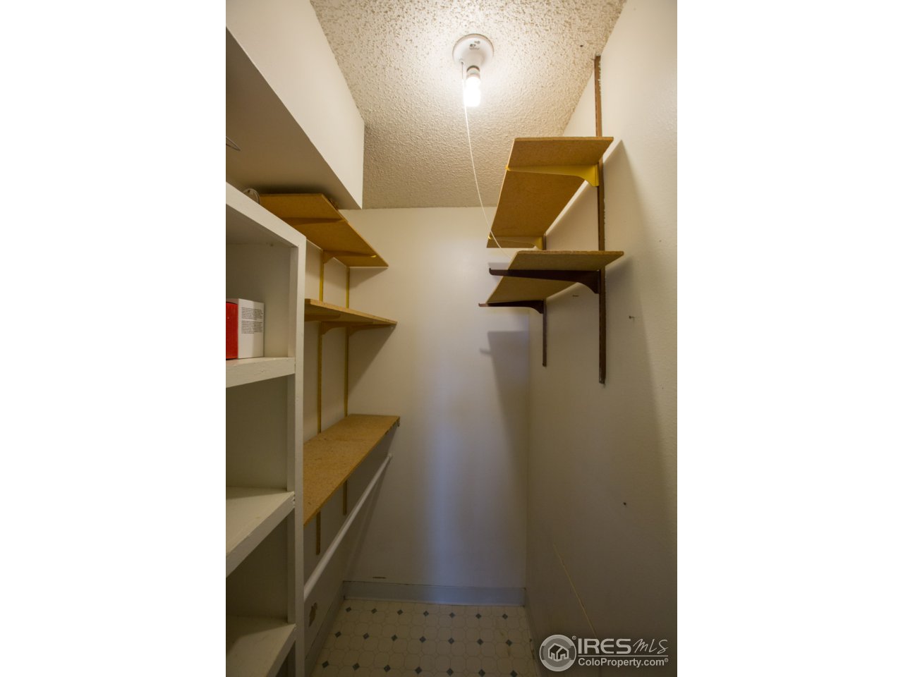 1705 Heatheridge Road, Unit G205 Fort Collins, CO 80526 - Photo 10 of 19 Pantry