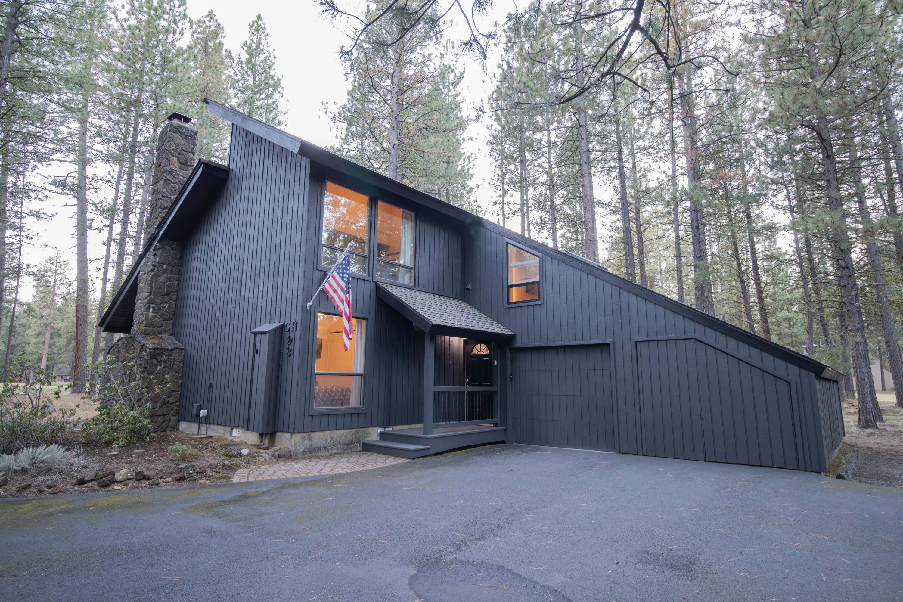 71085 Bracken Lane, Unit GH #93 Black Butte Ranch, OR 97759 - Photo 1 of 28