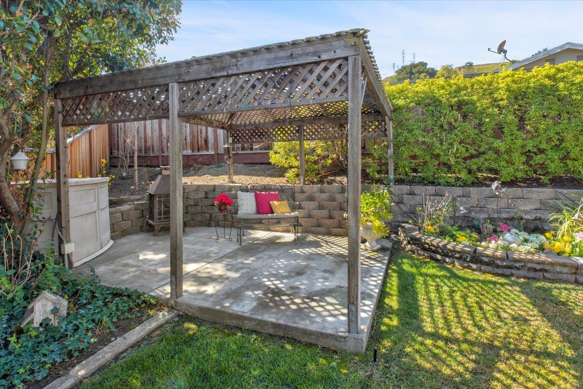 6763 Endmoor Drive San Jose, CA 95119 - Photo 23 of 32 a view of outdoor space and deck