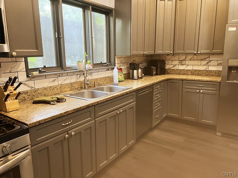 100 Summit Avenue Syracuse, NY 13207 - Photo 22 of 49