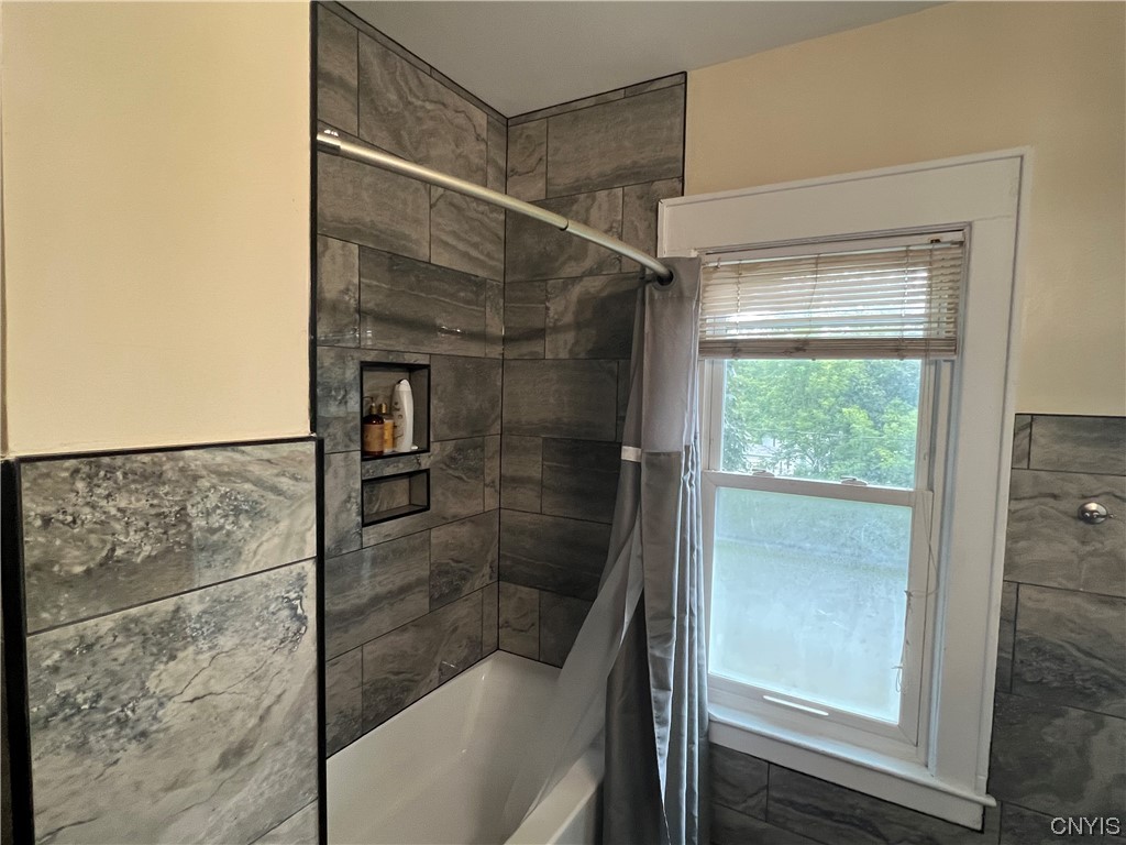 100 Summit Avenue Syracuse, NY 13207 - Photo 40 of 49