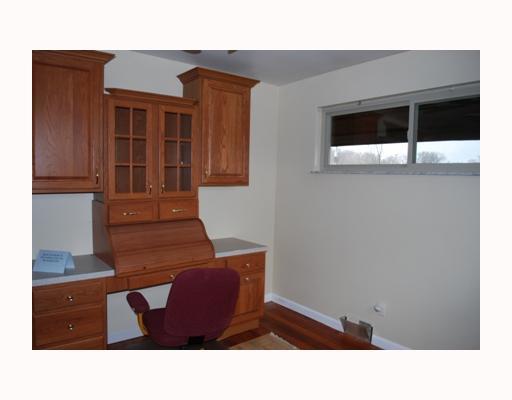 476 Denny Road Valencia, PA 16059 - Photo 13 of 17 Other. Bedroom 2 - Built-in Desk, Pergo Floors.