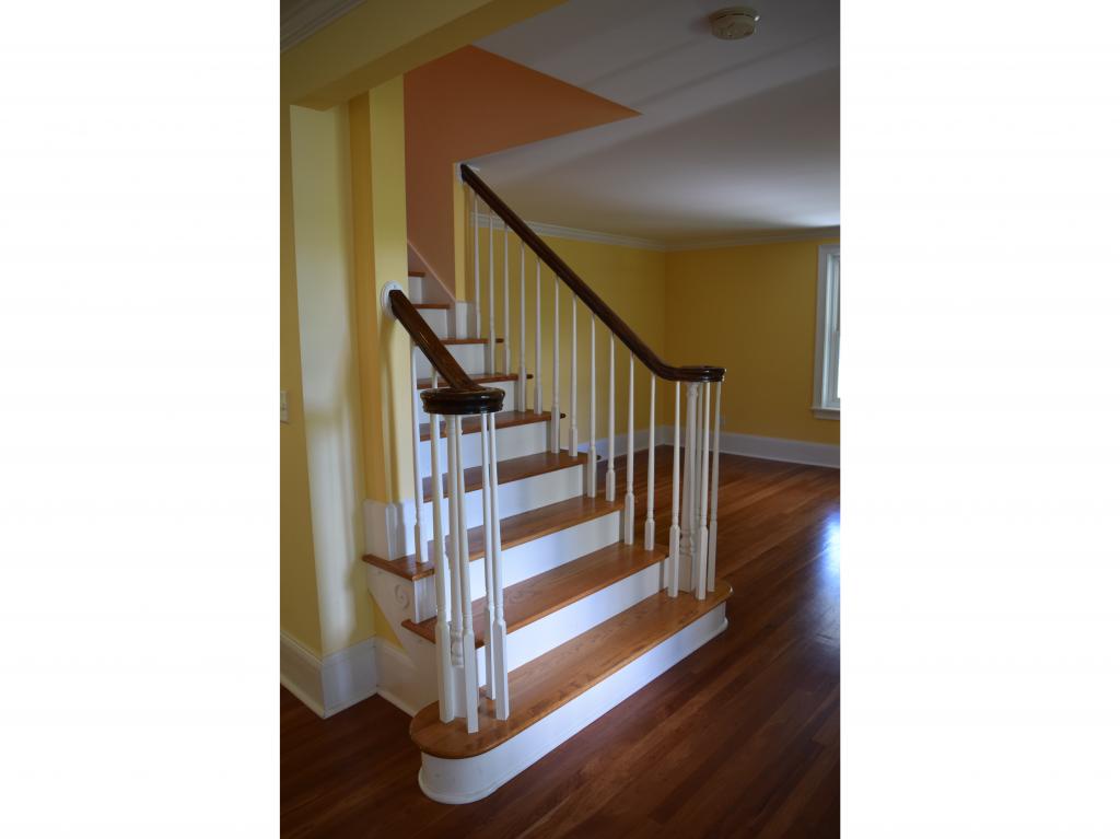 29 Seminary Street Middlebury, VT 05753 - Photo 27 of 36 Gallery Image 27