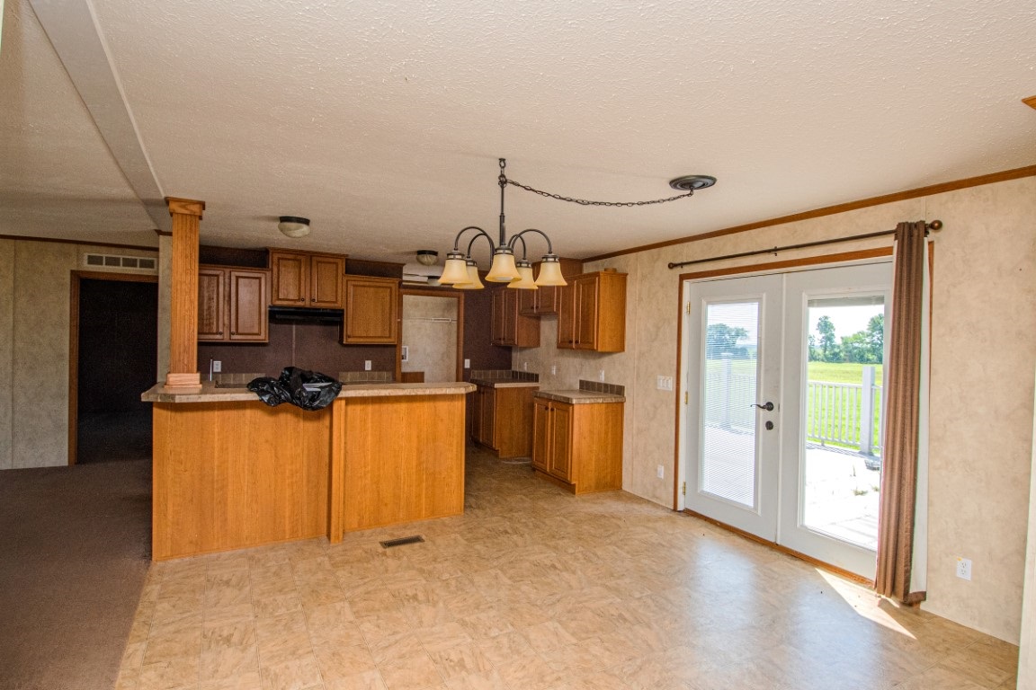 2759 South Main St Road Vincennes, IN 47591 - Photo 8 of 24