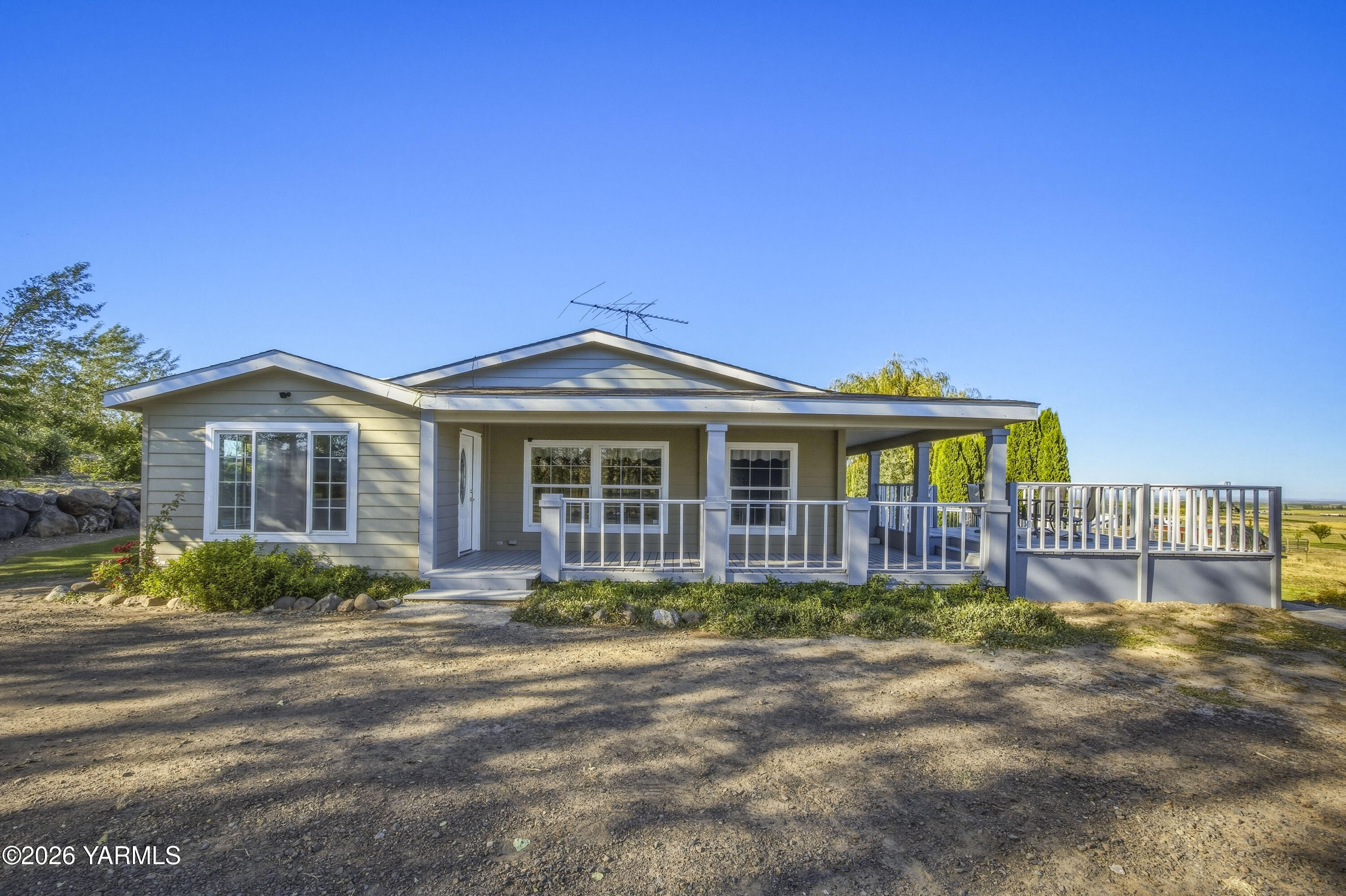 20 Daniels Road Prosser, WA 99350 - Photo 2 of 50 20 Daniels Rd 6.10.26 46