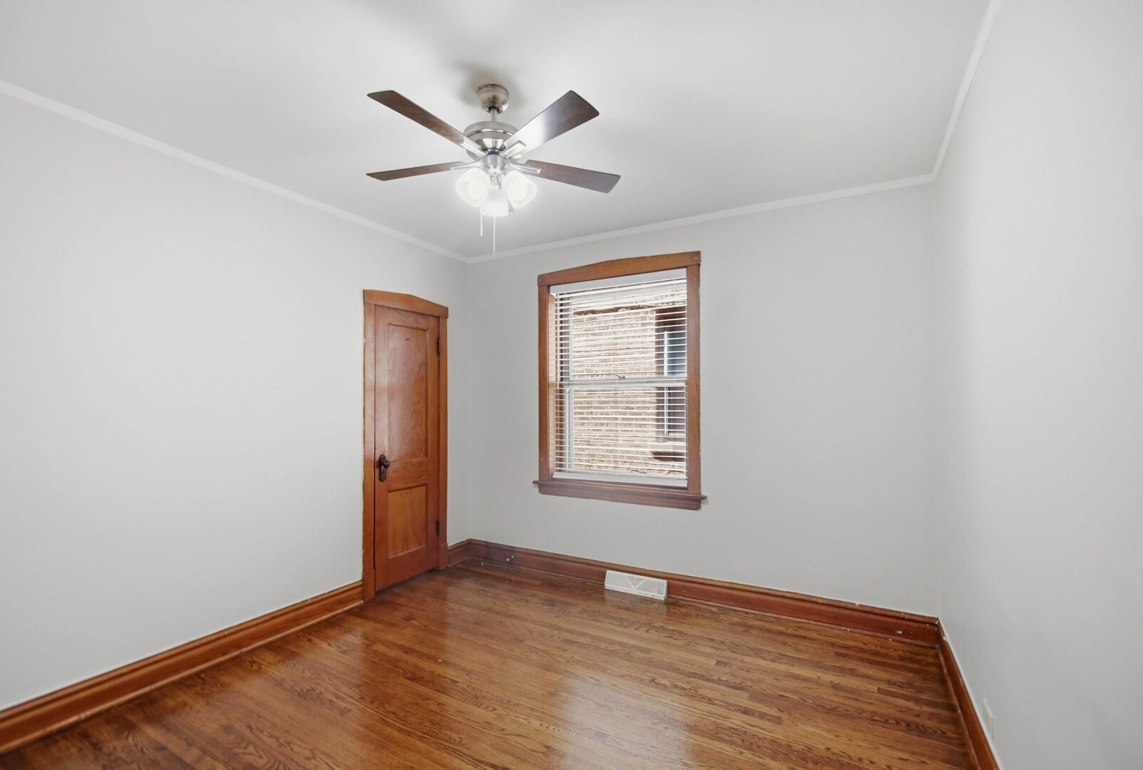 1906 Ridgeland Avenue, Unit 1 Berwyn, IL 60402 - Photo 10 of 19