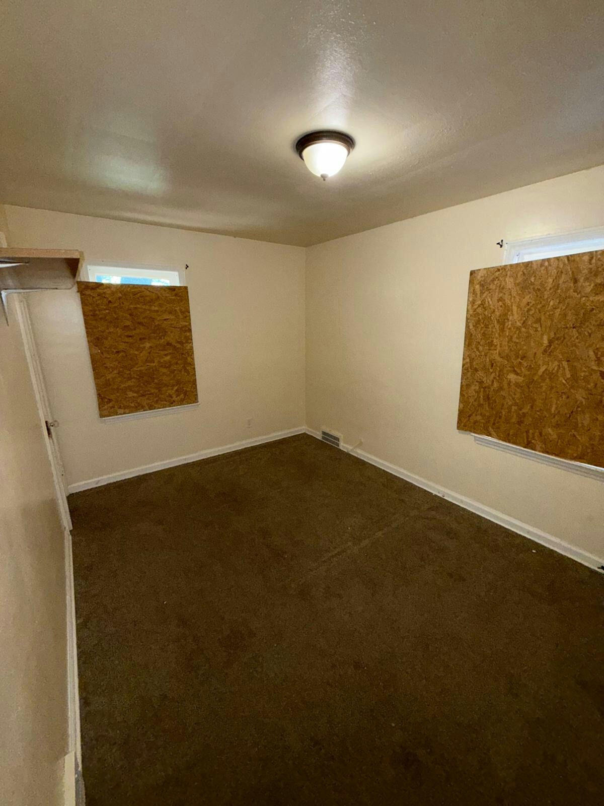 10727 Beaconsfield Street Detroit, MI 48224 - Photo 13 of 22 JUQaIr6Jzu830X4BQoreDa_o9vFynEJdhueA0etx