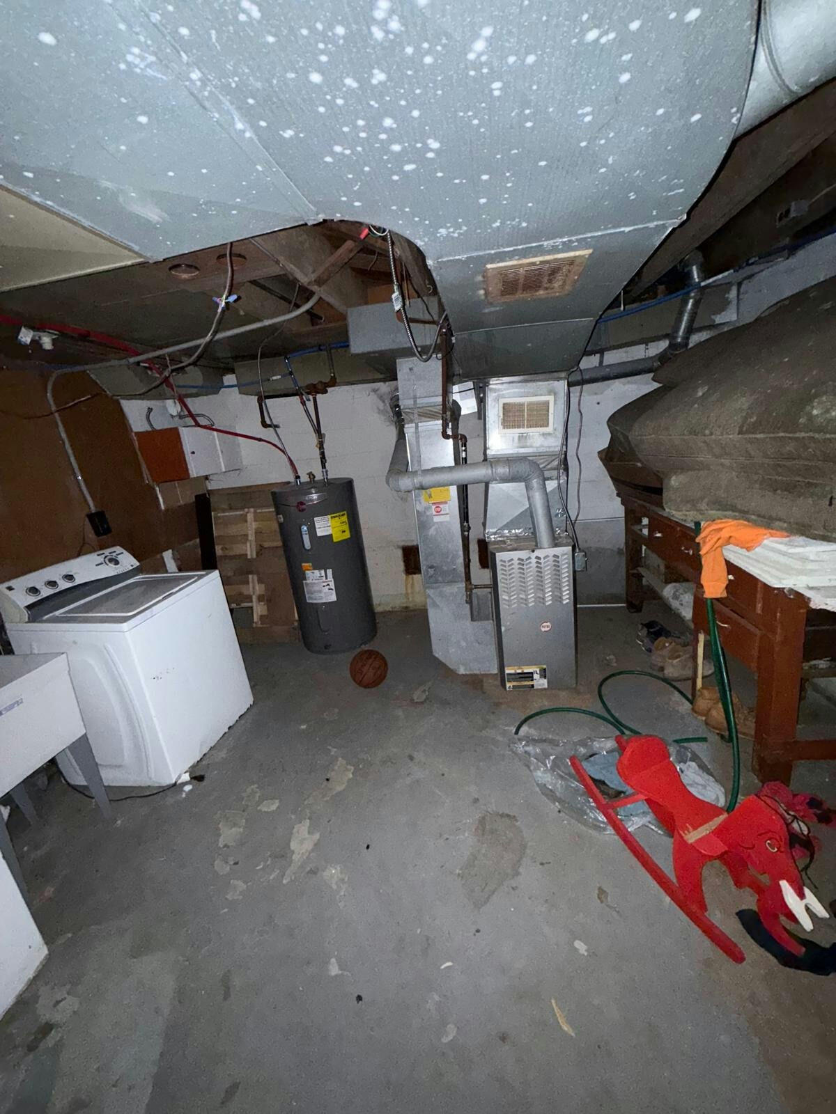 10727 Beaconsfield Street Detroit, MI 48224 - Photo 21 of 22 0S1MQlt6HgV6Fz_LEIILzUMTUqJ9tUShdXFnjWQf