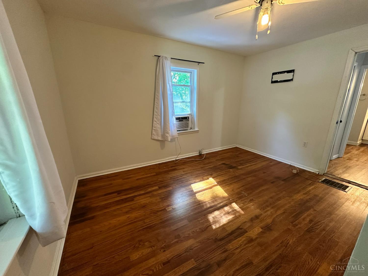 6723 Hamilton Mason Road West Chester, OH 45069 - Photo 10 of 14
