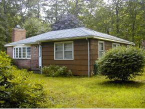3 Toppan Road Kingston, NH 03848 - Photo 2 of 5
