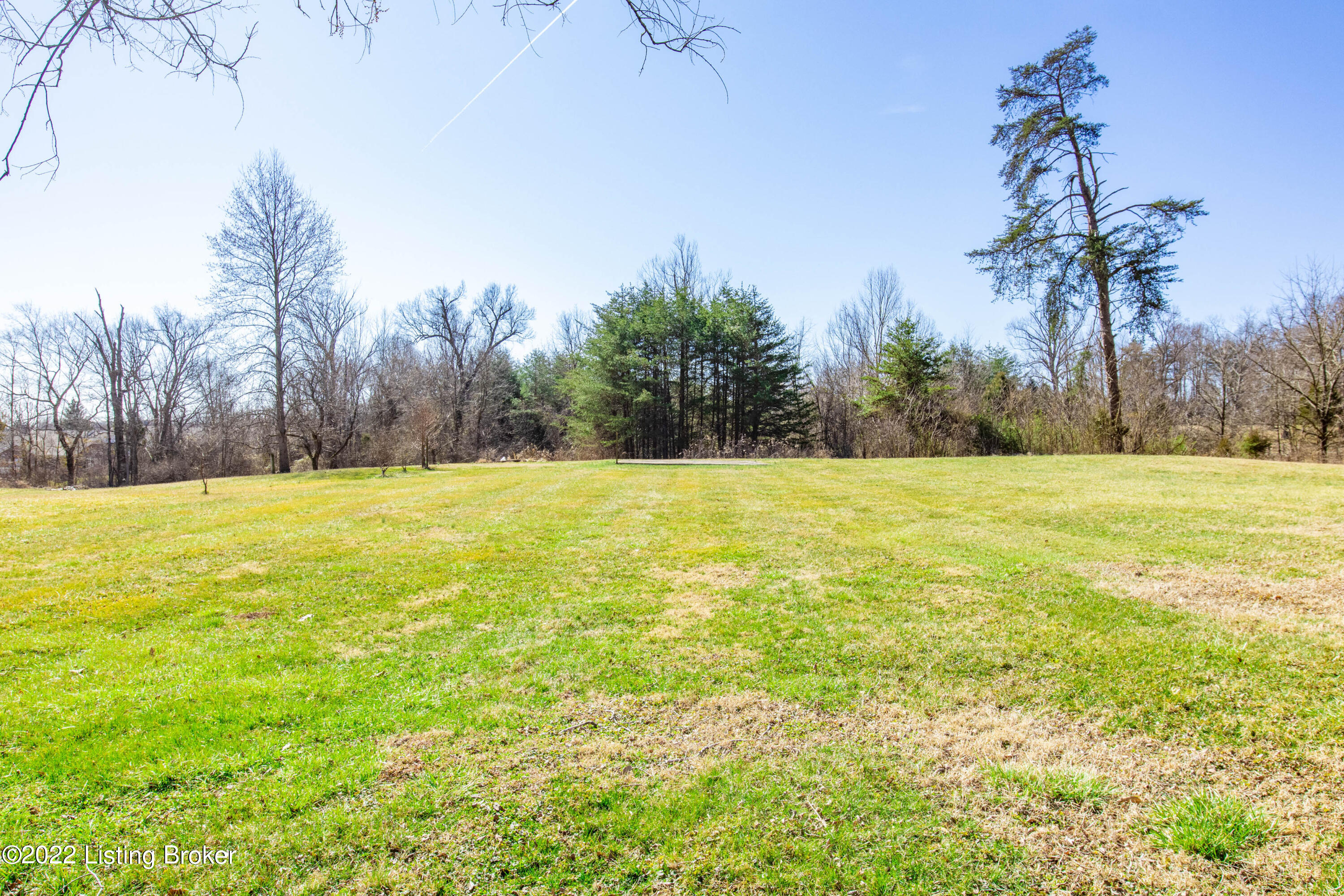 10004 Fairmount Road Louisville, KY 40291 - Photo 85 of 102 10004-Fairmount-Rd-96