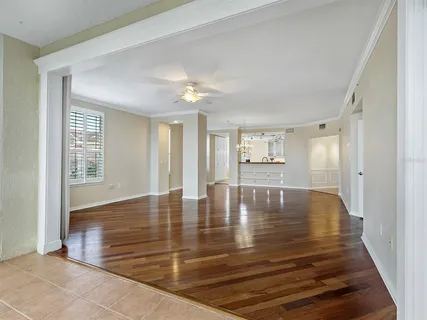 $565,000 | 5420 Eagles Point Circle, Unit 106, Sarasota, FL 34231