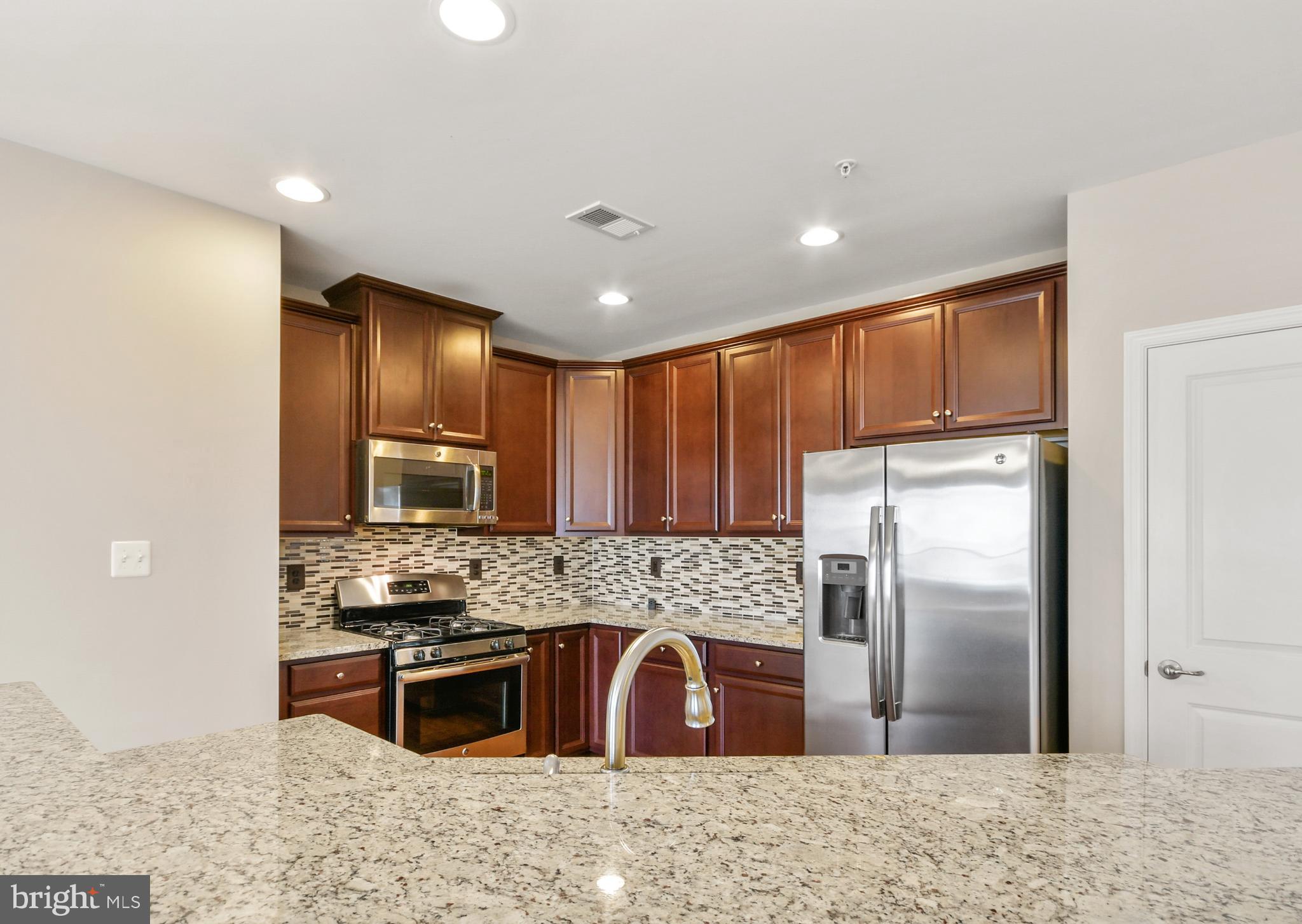 6501 Walcott Lane, Unit 303 Frederick, MD 21703 - Photo 16 of 36