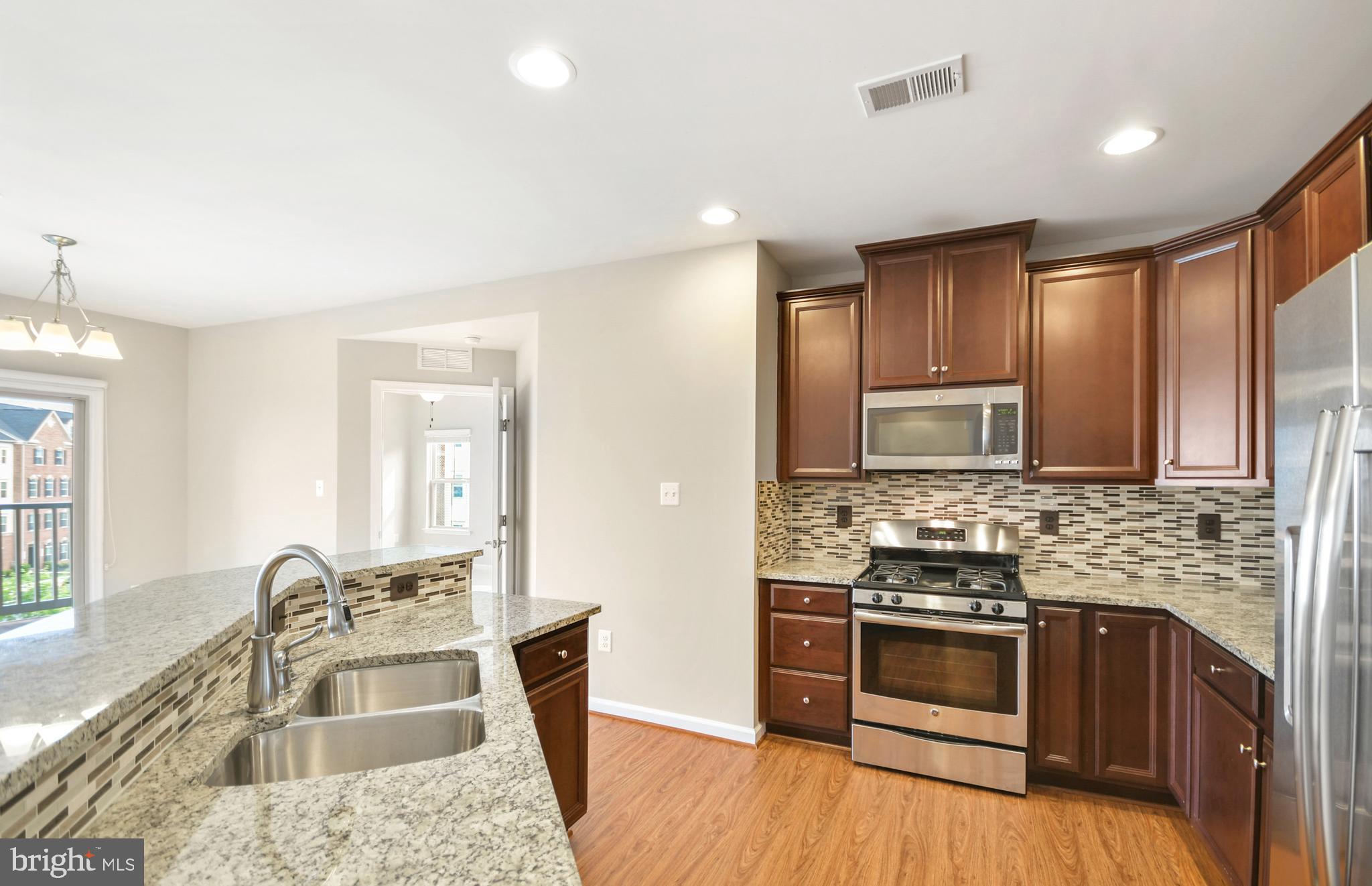6501 Walcott Lane, Unit 303 Frederick, MD 21703 - Photo 17 of 36