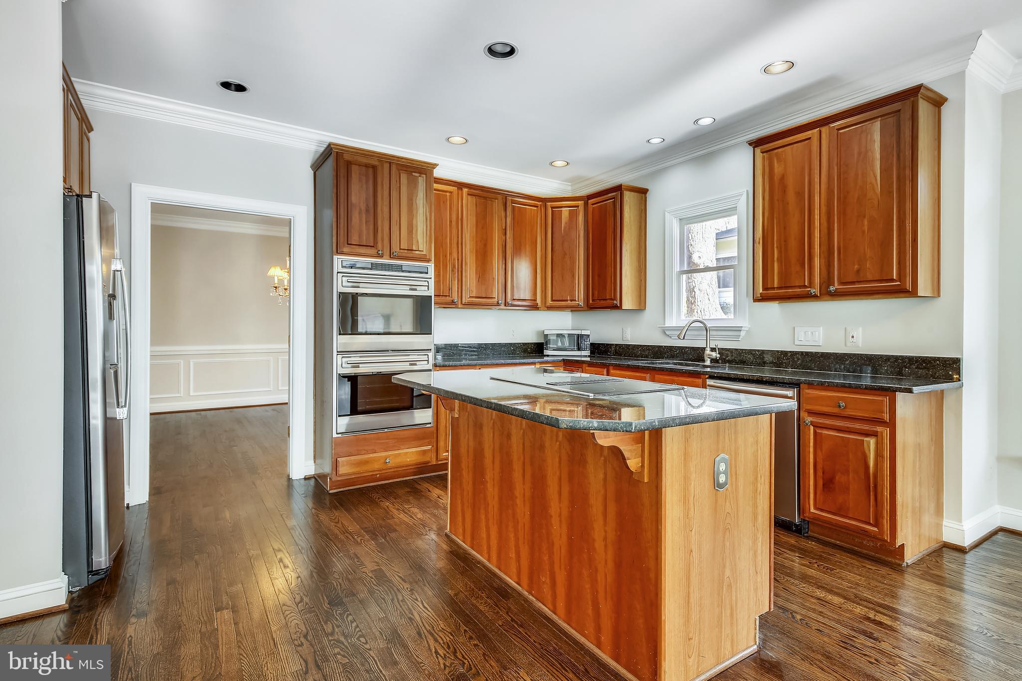 2819 Russell Road Alexandria, VA 22305 - Photo 3 of 85 Kitchen