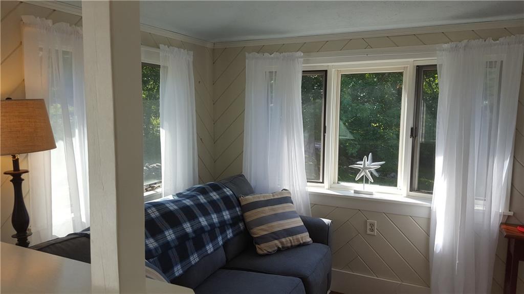 13 Murray Hill Road Boothbay, ME 04544 - Photo 3 of 24 Den nook