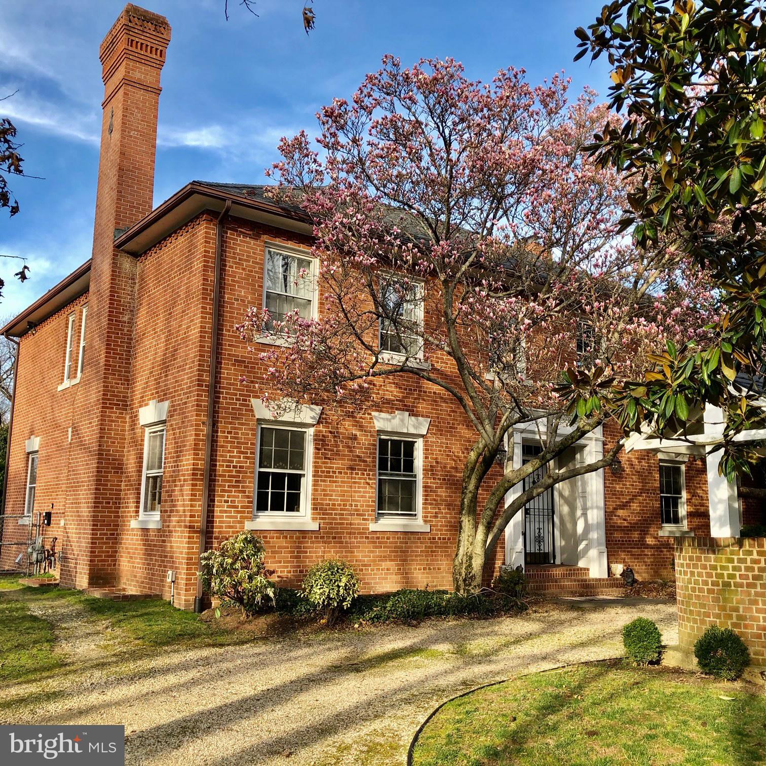 4421 Seminary Road Alexandria, VA 22304 - Photo 1 of 101 Front of Estate