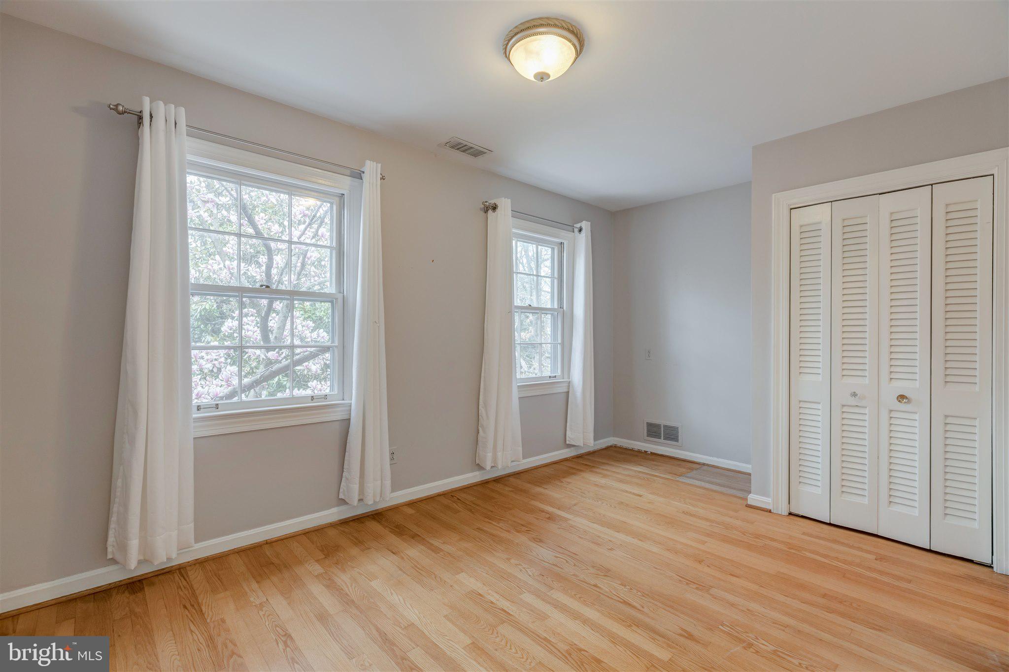 4421 Seminary Road Alexandria, VA 22304 - Photo 69 of 101 Bedroom