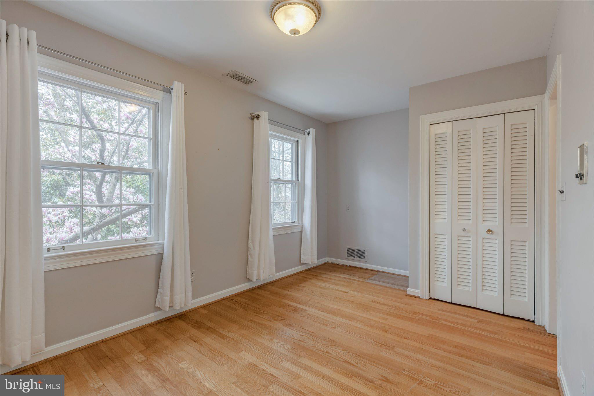 4421 Seminary Road Alexandria, VA 22304 - Photo 70 of 101 Bedroom