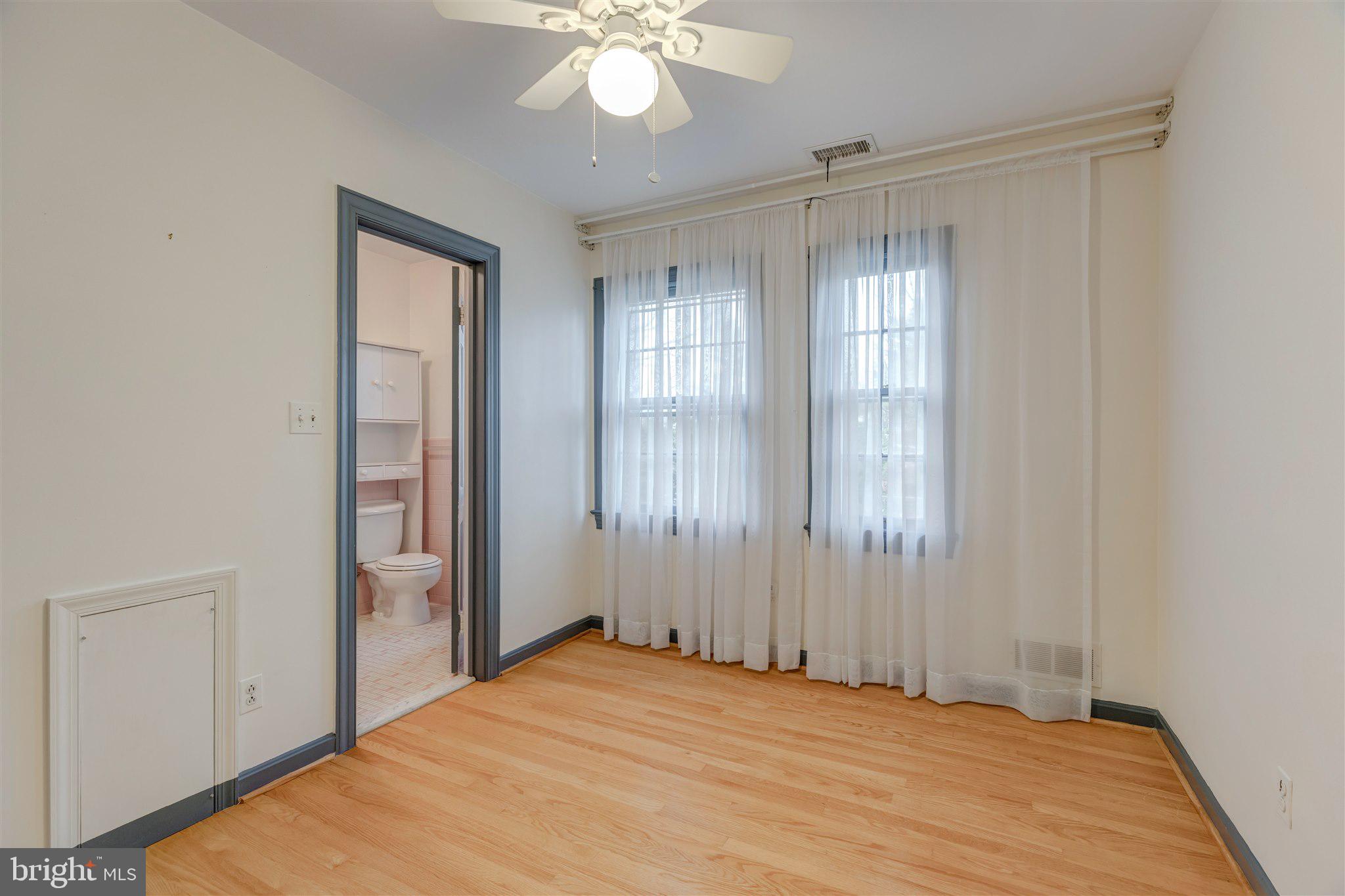 4421 Seminary Road Alexandria, VA 22304 - Photo 74 of 101 Bedroom