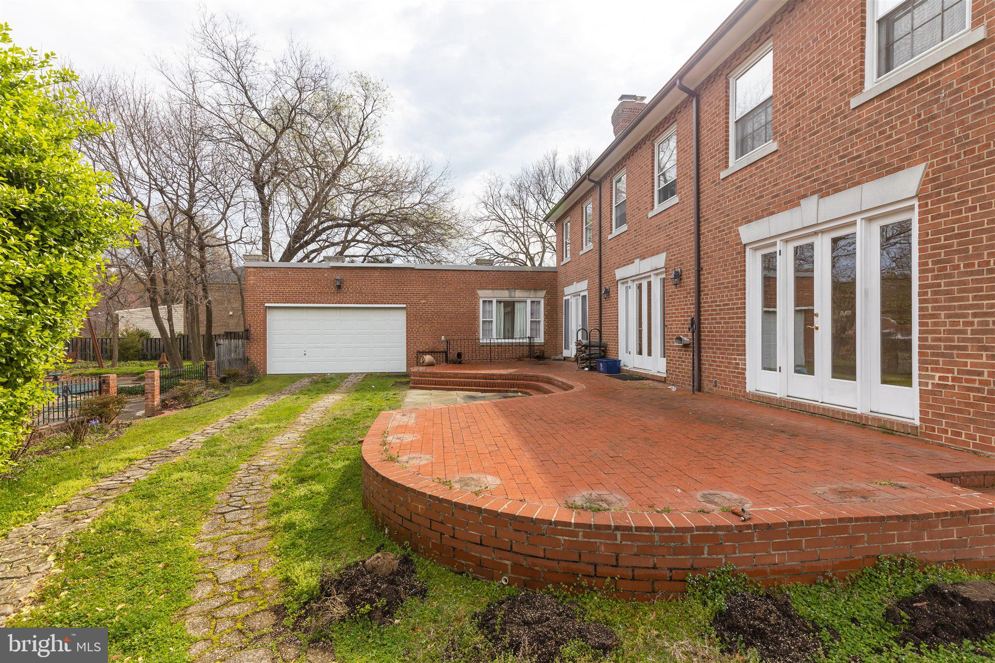4421 Seminary Road Alexandria, VA 22304 - Photo 81 of 101 Rear Garage