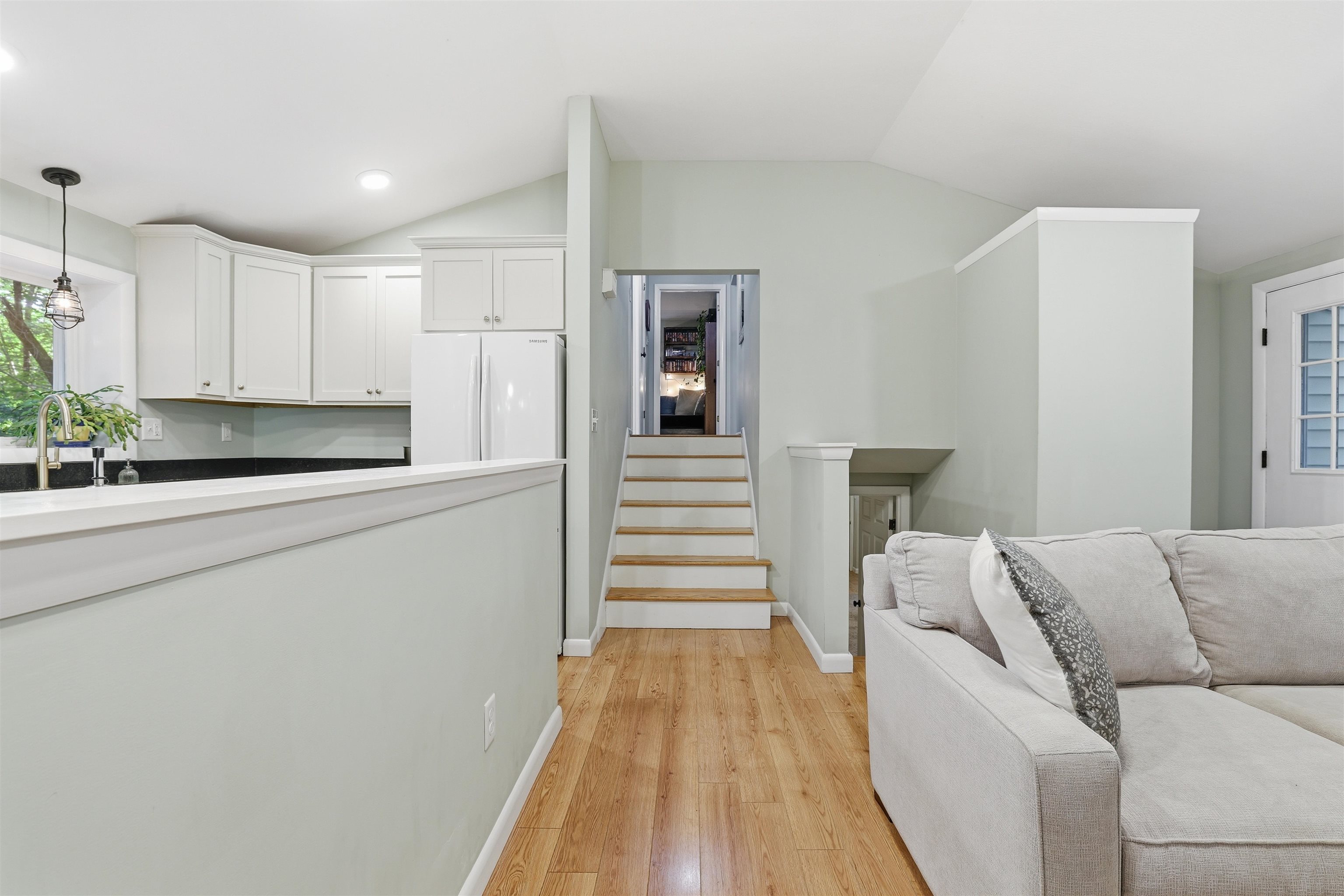 65 Londonderry Road Windham, NH 03087 - Photo 19 of 34