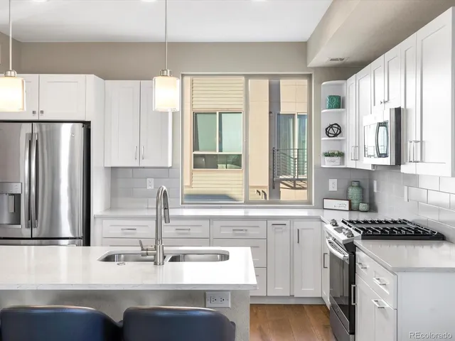 $775,000 | 1939 Eaton Street, Lakewood, CO 80214