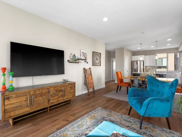 $775,000 | 1939 Eaton Street, Lakewood, CO 80214