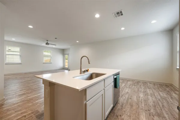 $2,000 | 253 Deserti Road, Leander, TX 78641
