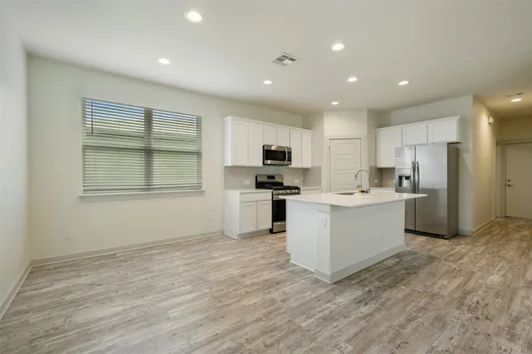 $2,000 | 253 Deserti Road, Leander, TX 78641