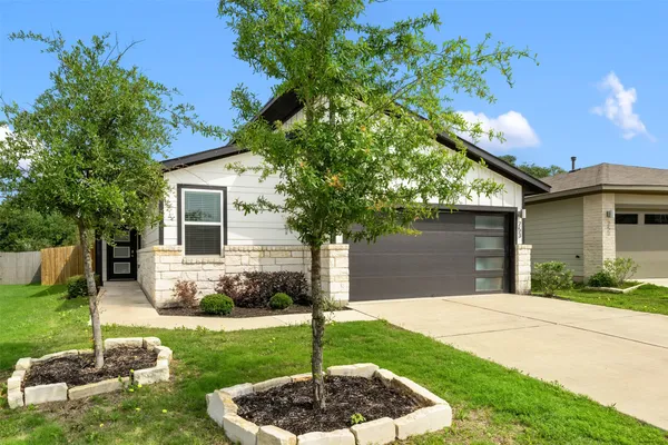 $2,000 | 253 Deserti Road, Leander, TX 78641