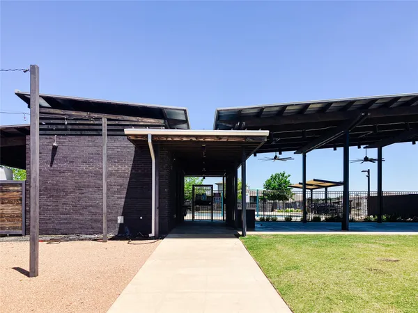 $2,000 | 253 Deserti Road, Leander, TX 78641