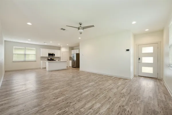 $2,000 | 253 Deserti Road, Leander, TX 78641