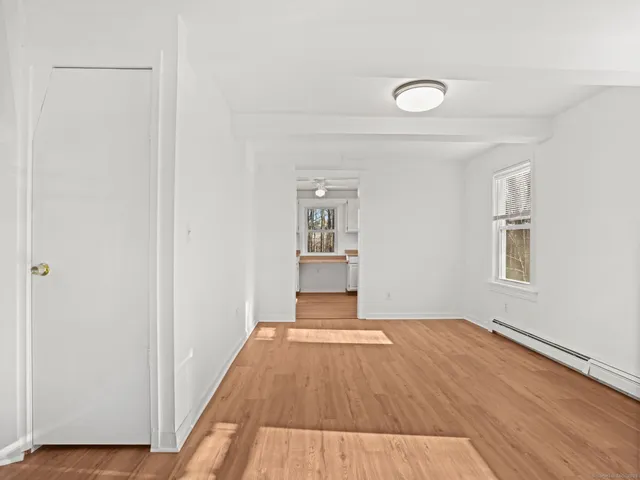 $3,000 | 500 Sport Hill Road, Easton, CT 06612