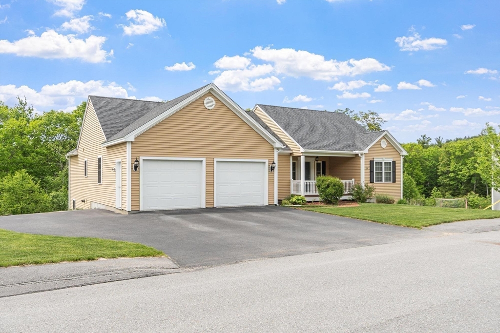 38 Hemlock Road Ashburnham, MA 01430 - Photo 3 of 42
