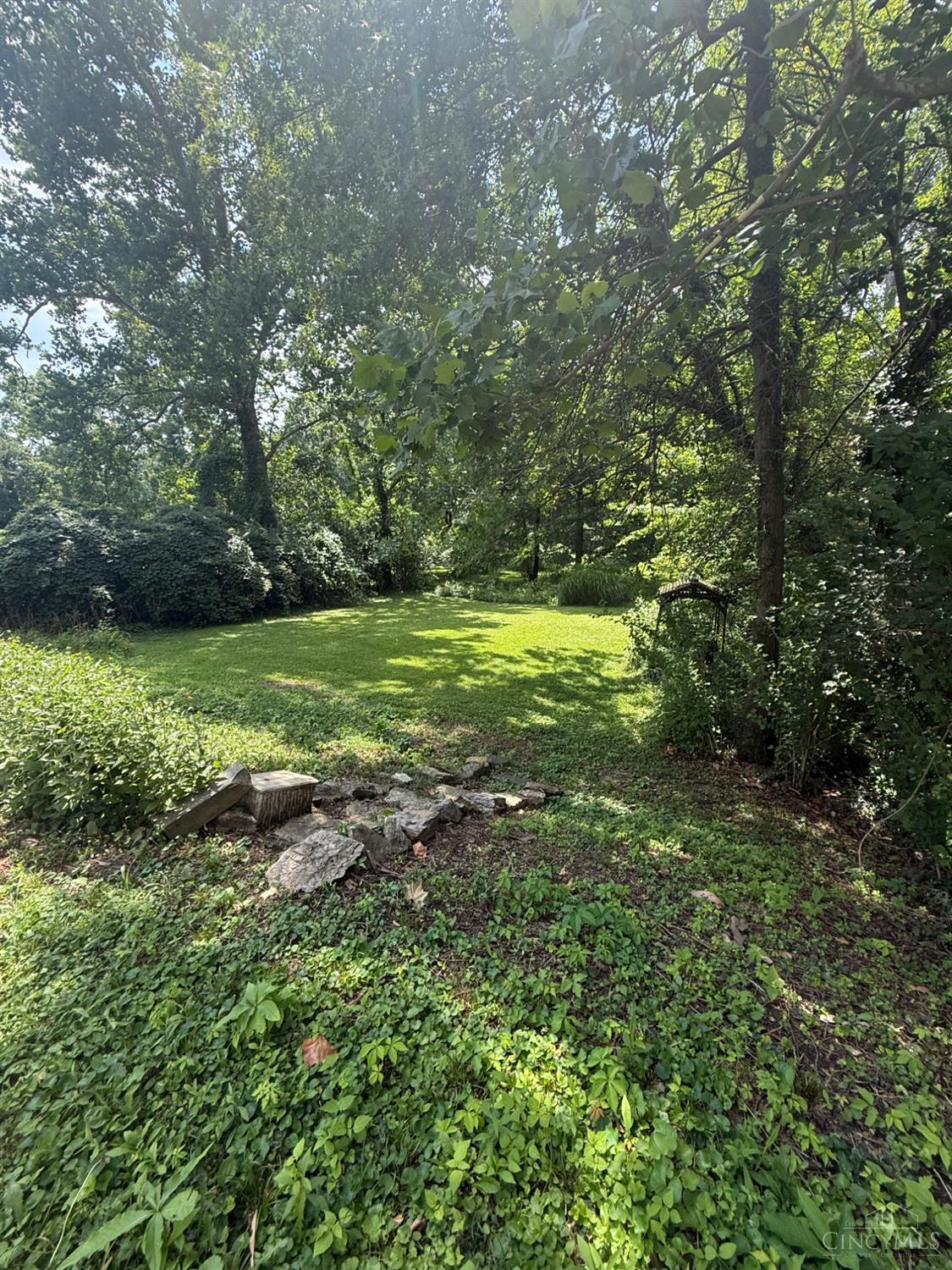 3177 Ebenezer Road Cincinnati, OH 45248 - Photo 27 of 32