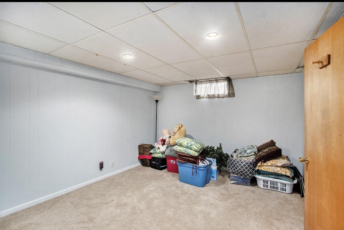 3428 Grace Road Kalamazoo, MI 49006 - Photo 11 of 20 Basement potential bedroom