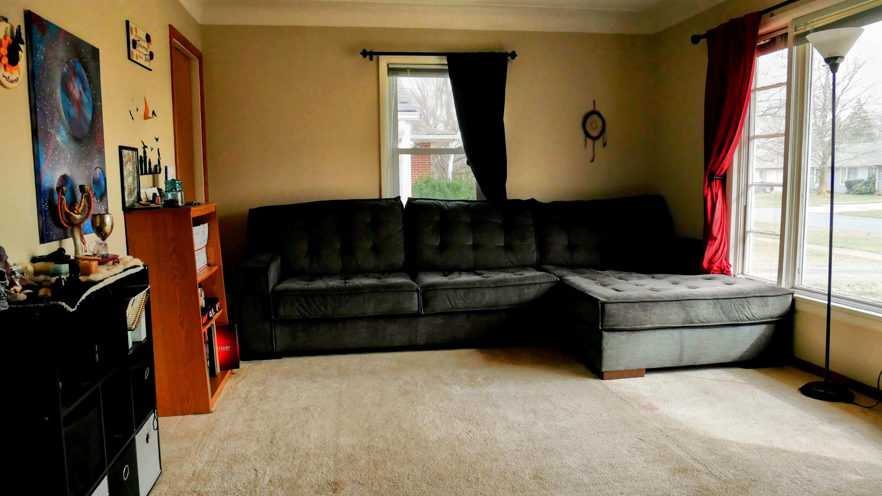 3428 Grace Road Kalamazoo, MI 49006 - Photo 4 of 20 Living Room