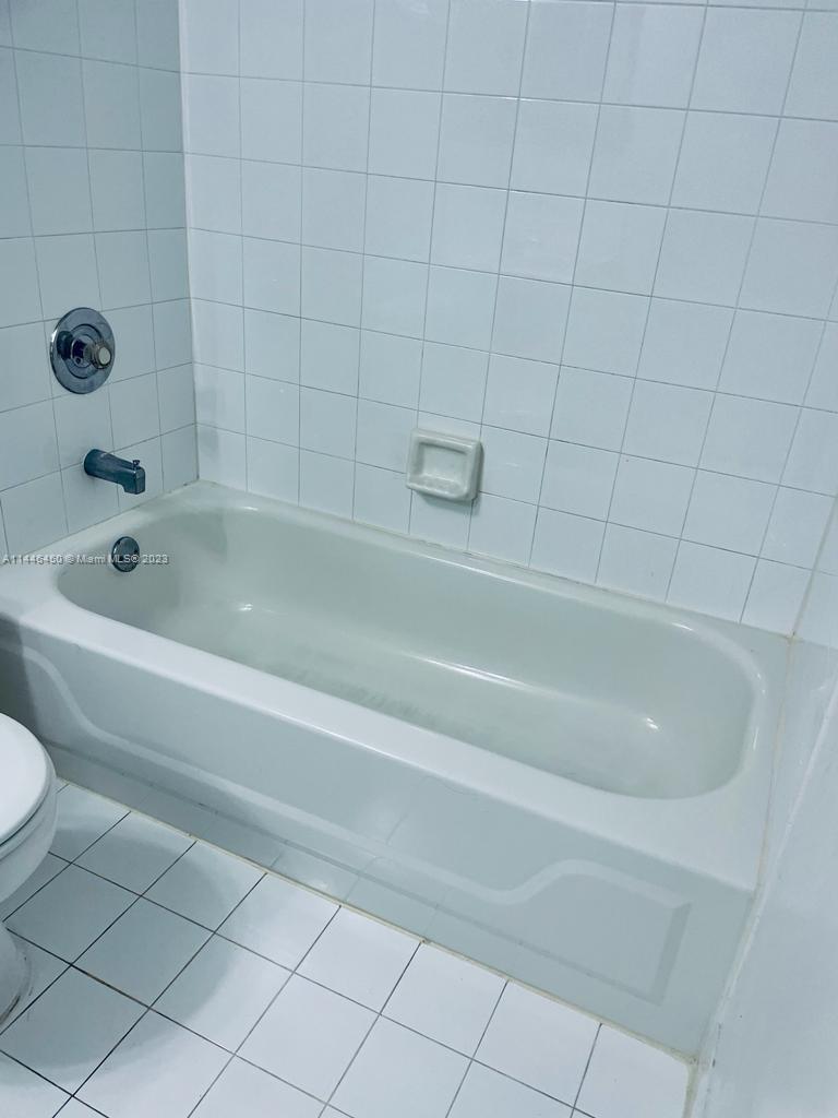 420 South Park Road, Unit 2208 Hollywood, FL 33021 - Photo 22 of 26 Gallery Image 22