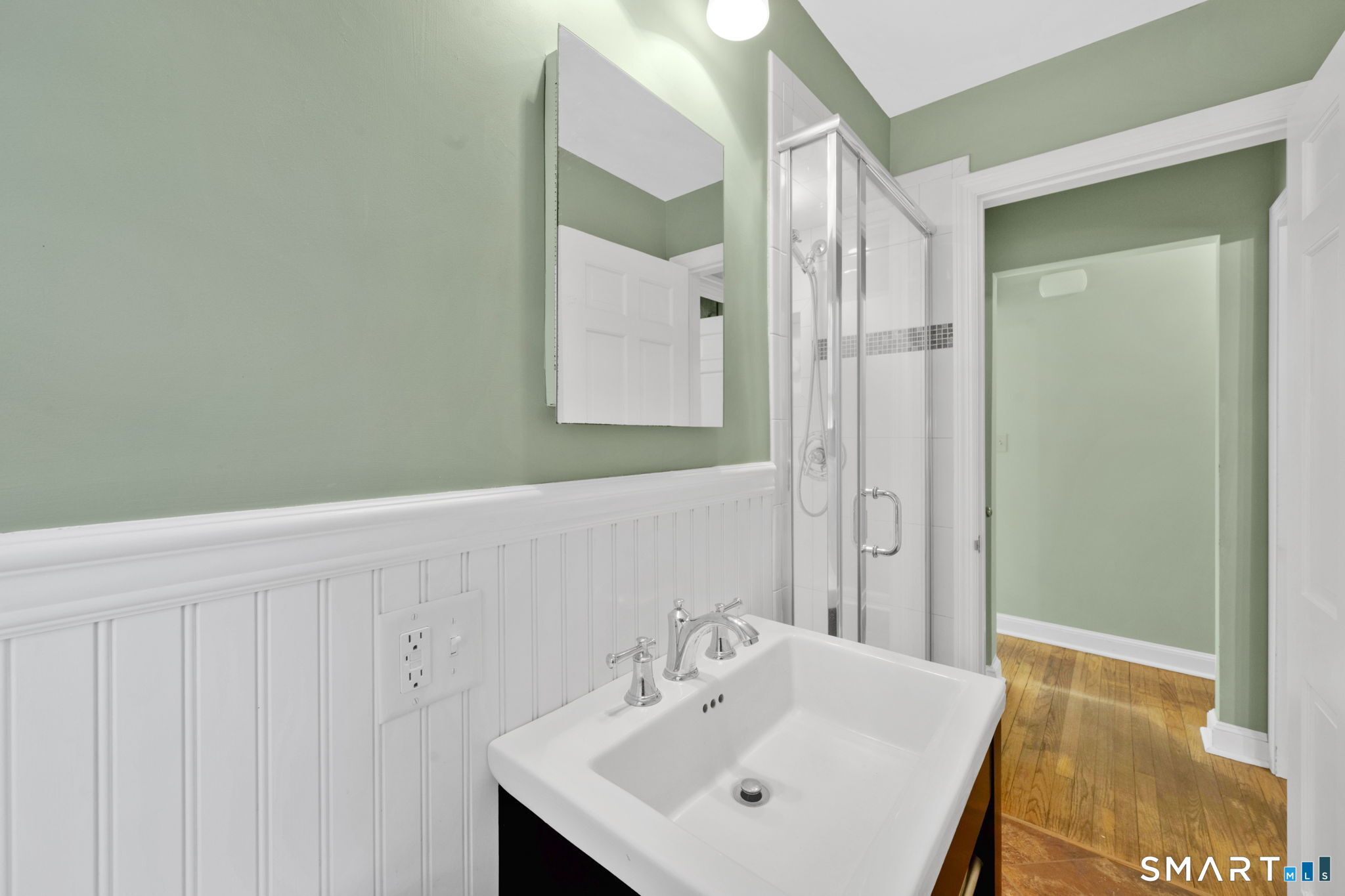 39 Boggs Hill Road Newtown, CT 06470 - Photo 14 of 33
