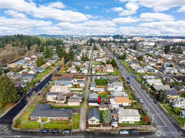 $360,000 | 2709 South 54th Street, Tacoma, WA 98409