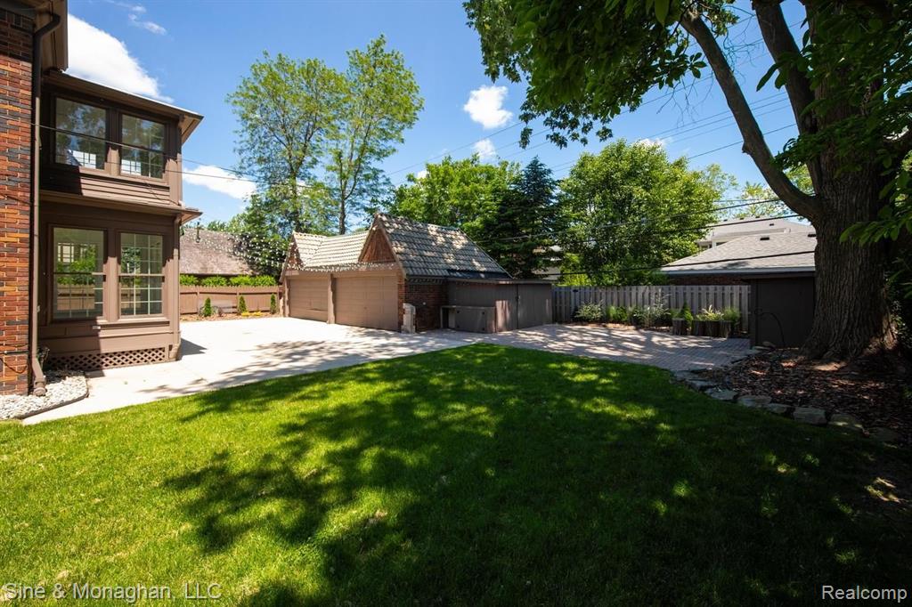 776 Trombley Road Grosse Pointe Park, MI 48230 - Photo 58 of 78