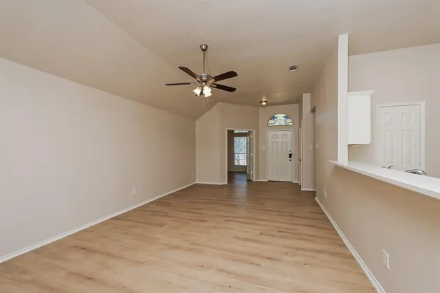 $2,180 | 328 Willow Creek Drive, Glenn Heights, TX 75154