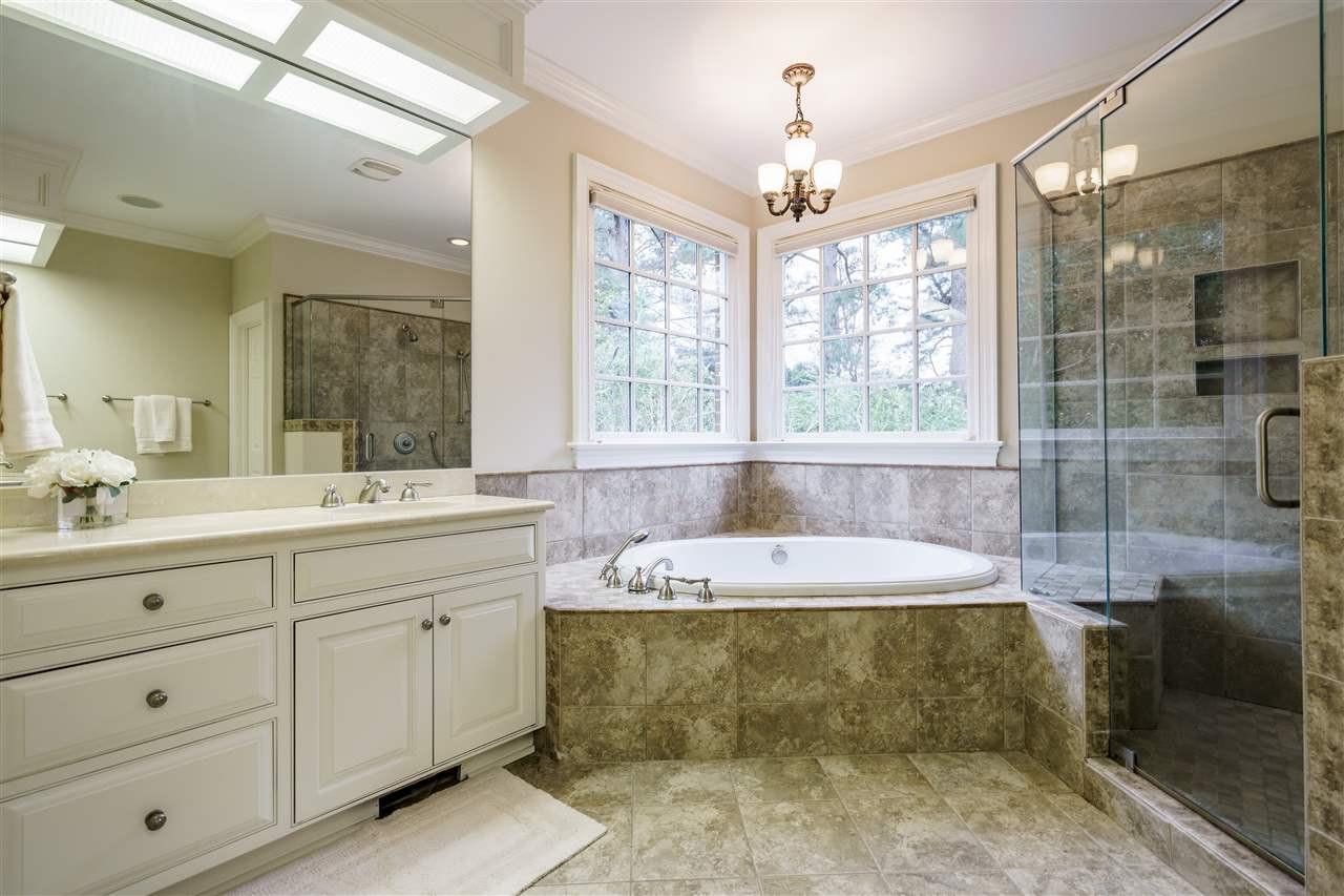 3219 Darien Drive Raleigh, NC 27607 - Photo 18 of 25 Master Bath/Spa