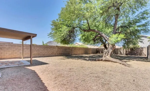 $2,150 | 22430 North 21st Street, Phoenix, AZ 85024