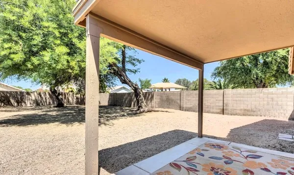 $2,150 | 22430 North 21st Street, Phoenix, AZ 85024