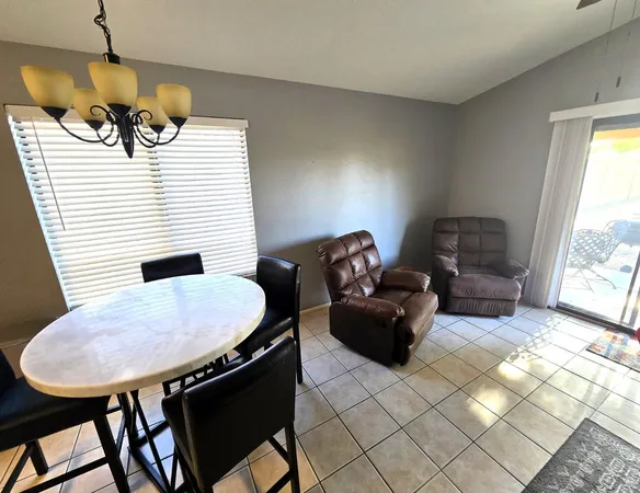 $2,150 | 22430 North 21st Street, Phoenix, AZ 85024