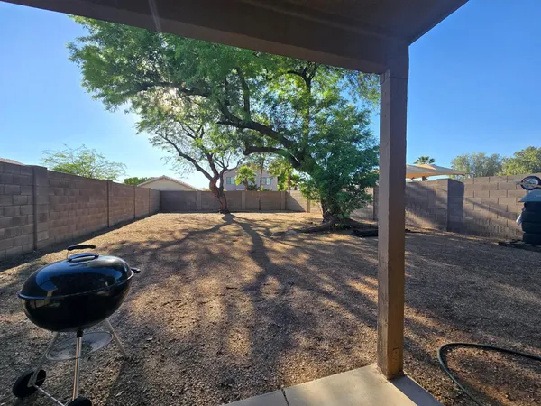 $2,150 | 22430 North 21st Street, Phoenix, AZ 85024