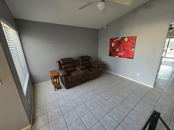 $2,150 | 22430 North 21st Street, Phoenix, AZ 85024